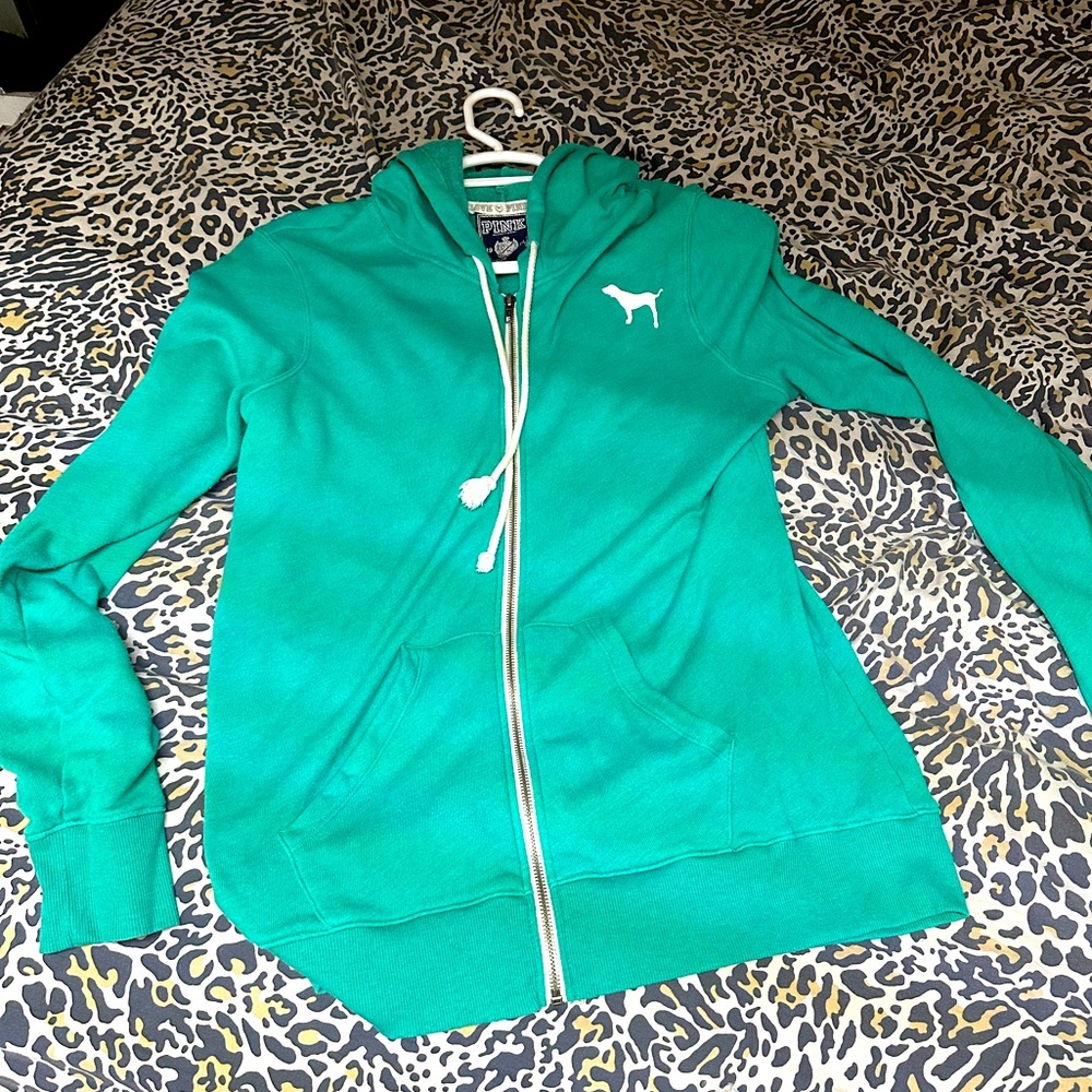 Rare….Like new still soft inside size large this is a boyfriend fit